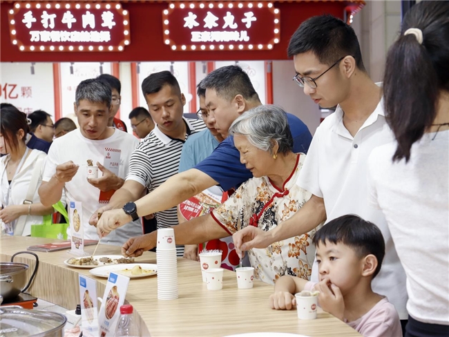 创意无限思念食品在第17届中国冷冻冷藏食品展大放异彩(图3)